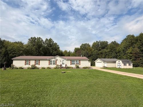 7213 Davis Rd, Orwell, OH, 44076-9588 | Card Image