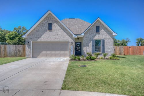 701 Crozier Dr, Bossier City, LA, 71111-2506 | Card Image