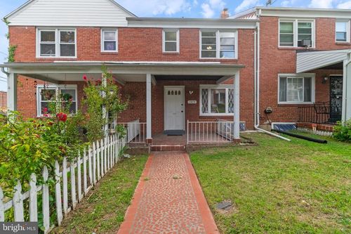 1515 Kenhill Ave, BALTIMORE, MD, 21213-3819 | Card Image