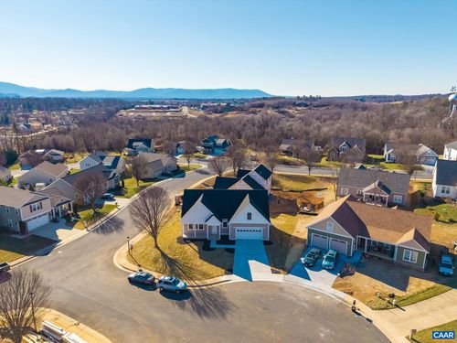 1004 High Point Ct, WAYNESBORO, VA, 22980-2096 | Card Image