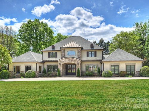 4330 Carmel Valley Rd, Charlotte, NC, 28226-7404 | Card Image