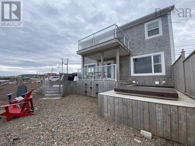 15495 Cabot Trail, House other with 3 bedrooms, 2 bathrooms and null parking in Chéticamp NS | Image 2