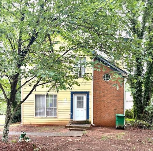 4987 Celtic Way, Stone Mountain, GA, 30083-6047 | Card Image