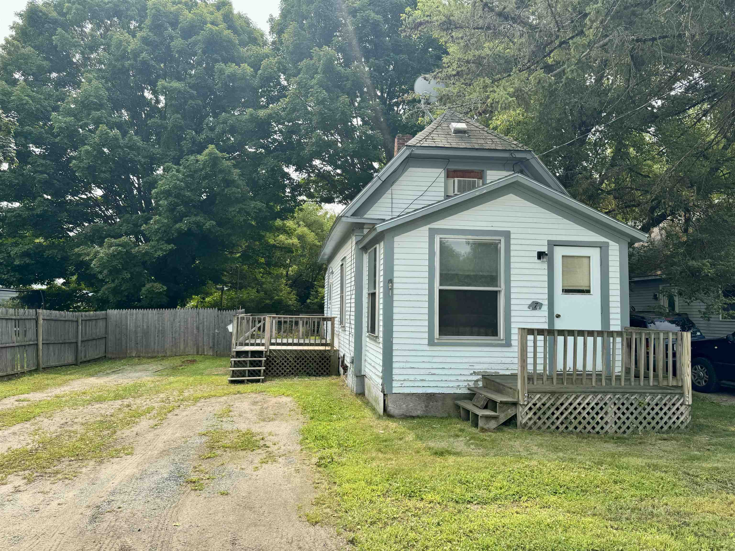 Fairbanks Rd, Newport, NH 03773
