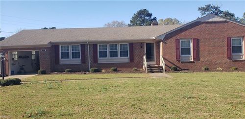 23228 Calvin Dr, Franklin, VA, 23851-2806 | Card Image