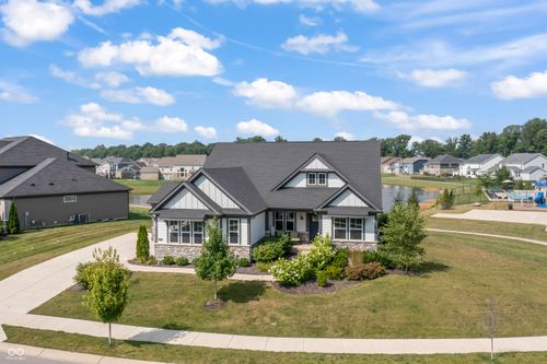 12594 Tidecrest Dr, Fishers, IN, 46037-3409 | Card Image