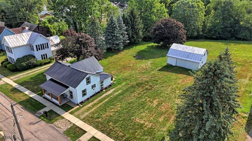 131 Mill St, Burbank, OH, 44214-9439 | Card Image