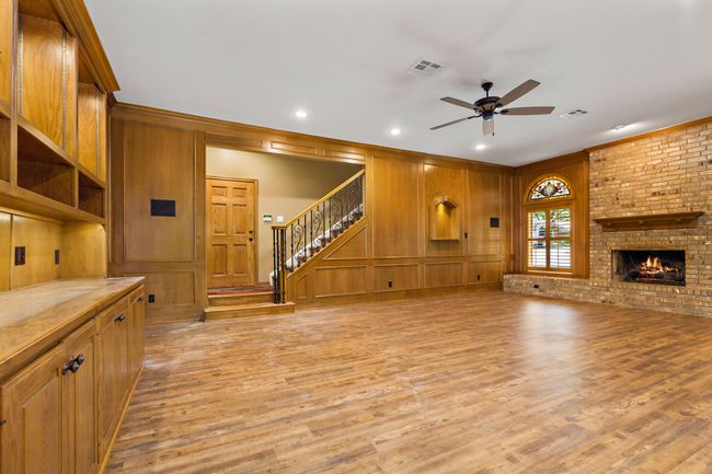 Stairwell off den | Image 18