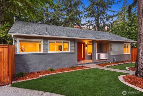 14945 22nd Ave Sw, Burien, WA, 98166-1611 | Card Image