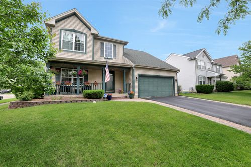 2691 Fairfax Ln, Lake In The Hills, IL, 60156-6321 | Card Image