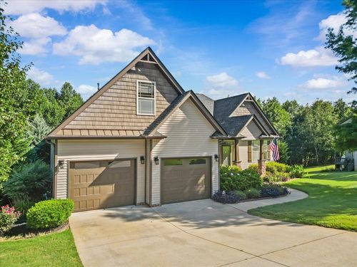9 Crimson Glory Way, Travelers Rest, SC, 29690-6900 | Card Image