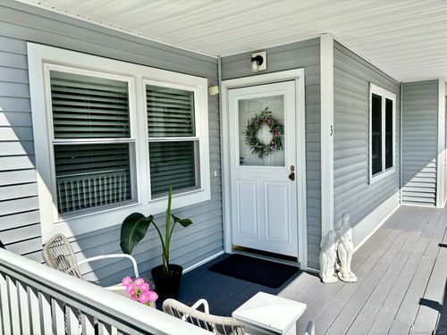 3-3 Senior Dr, Monroe, CT, 06468-2728 | Card Image