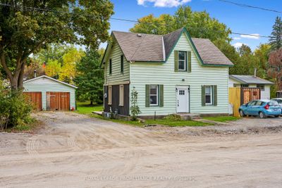 49 Ranney St N, House other with 4 bedrooms, 2 bathrooms and 6 parking in Campbellford ON | Image 2