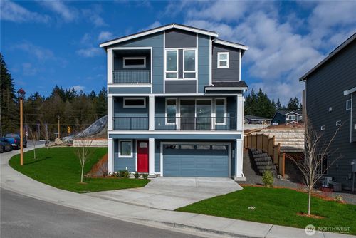 17530 Ne Midnight Sun Loop, Poulsbo, WA, 98370-5006 | Card Image