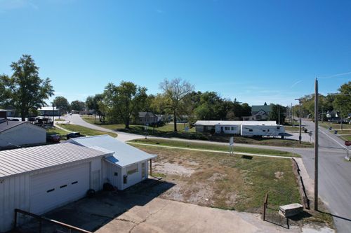 302 N Business 60, Mansfield, MO, 65704 | Card Image
