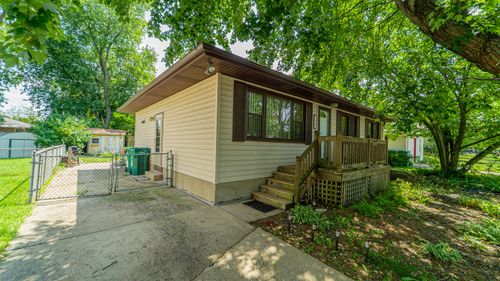 6871 Polk St, Merrillville, IN, 46410-3333 | Card Image