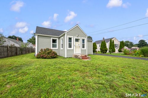 80 Suffolk Dr, East Hartford, CT, 06118-2652 | Card Image