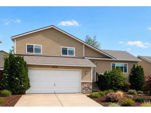 3028 42nd Ave, Greeley, CO, 80634-8369 | Card Image