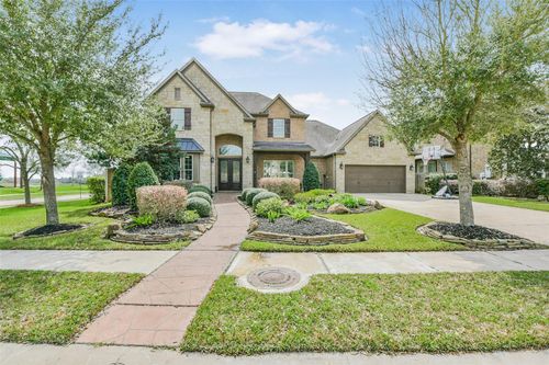2214 Stillhouse Hollow Ln, Friendswood, TX, 77546-4684 | Card Image