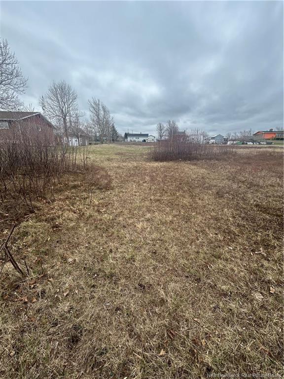 Land in Caraquet 4