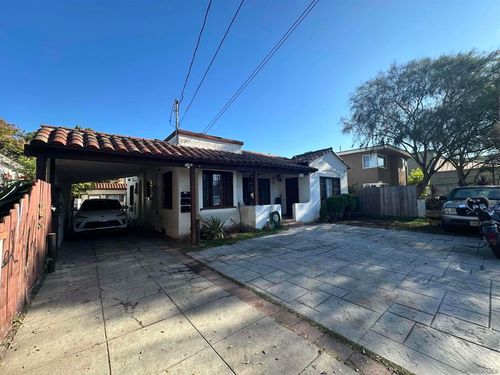4727 Choctaw Dr, San Diego, CA, 92115-2517 | Card Image