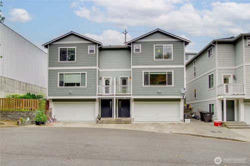 1132 Chestnut Street, Everett, WA, 98201 | Card Image