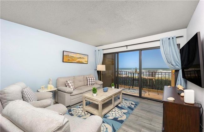 APT-205 - 10310 S Ocean Dr, Condo with 2 bedrooms, 2 bathrooms and null parking in Jensen Beach FL | Image 6