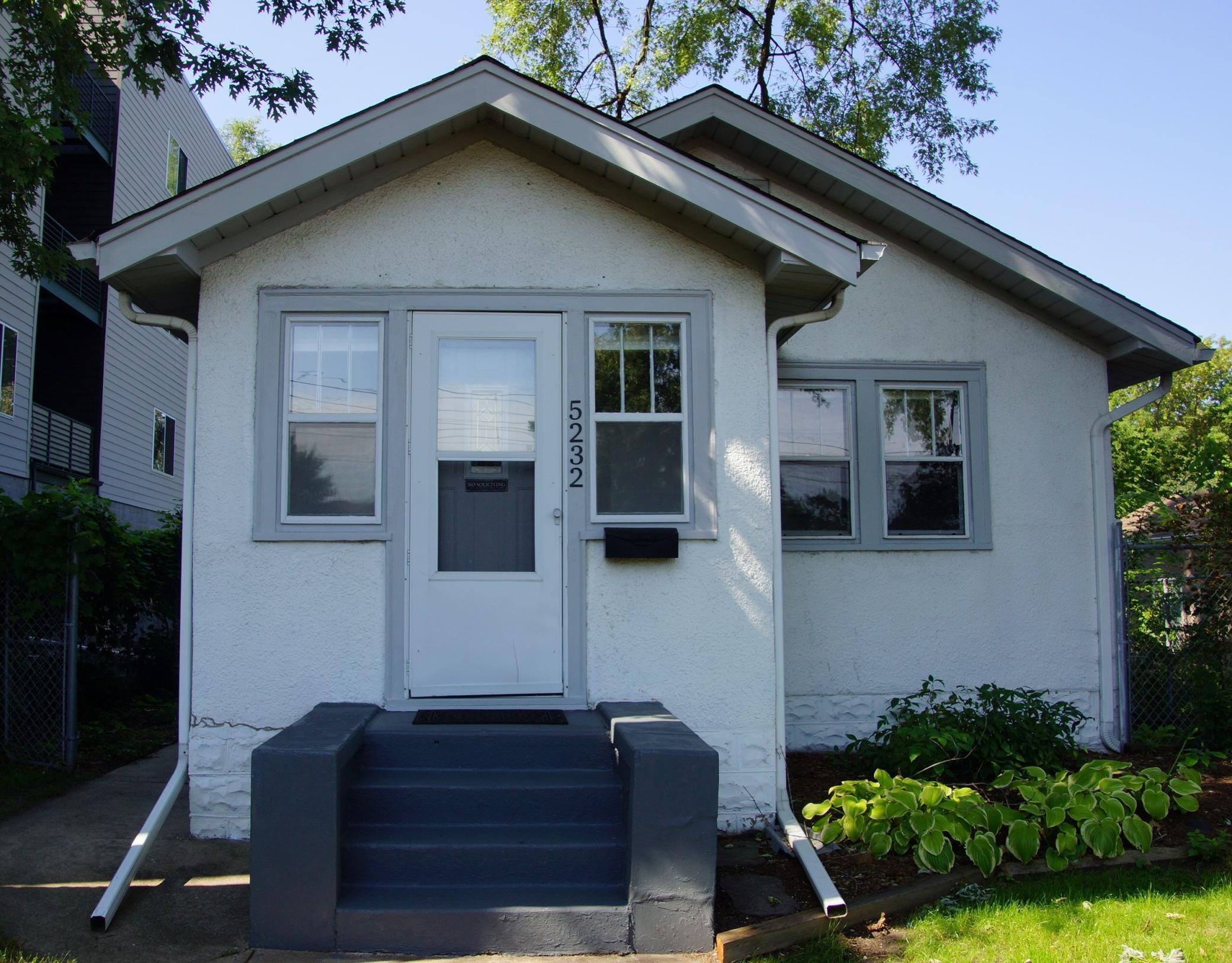 Minnehaha Ave, Minneapolis, MN 55417