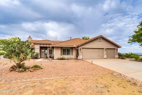 8405 S Palisades Dr, Hereford, AZ, 85615-5842 | Card Image