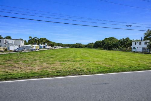 1 Pr-604 Los Rabanos Km 3.4, Manati, PR, 00674 | Card Image
