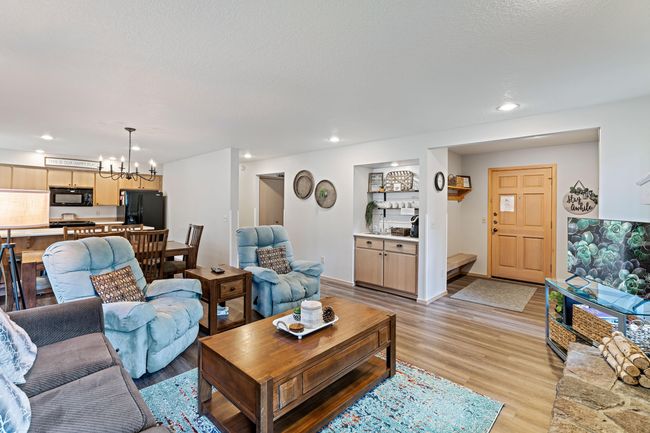 19-recliners-R17jpg | Image 19