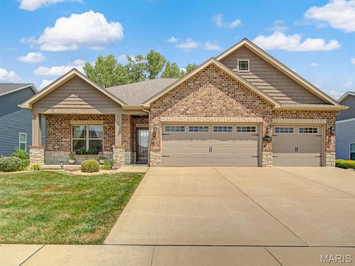 1869 Cloverdale Dr, Edwardsville, IL, 62025-5536 | Card Image