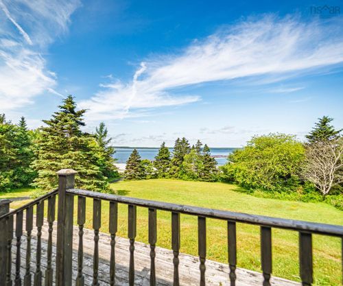 887 Sandy Point Rd, Sandy Point, NS, B0T1W0 | Card Image