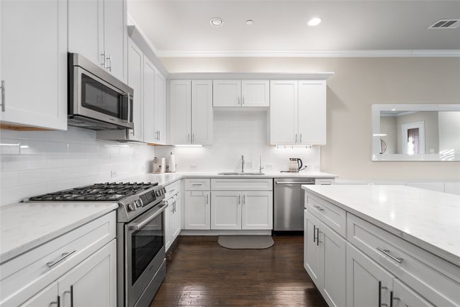 8538 Church St, Condo with 2 bedrooms, 3 bathrooms and null parking in Frisco TX | Image 11