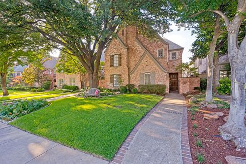 3448 Granada Ave, Dallas, TX, 75205-2234 | Card Image