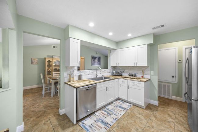 2442 Sw Lafayette St, House other with 3 bedrooms, 2 bathrooms and null parking in Port St. Lucie FL | Image 15