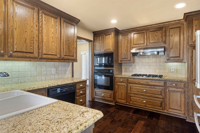 2401 Aspen St, House other with 4 bedrooms, 2 bathrooms and null parking in Richardson TX | Image 8