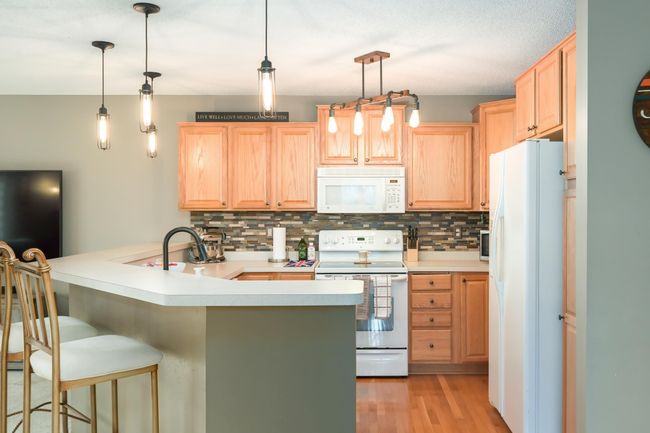 Kitchen | Image 11