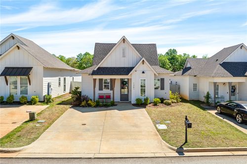 1261 Fox Tail Lane, OPELIKA, AL, 36801 | Card Image