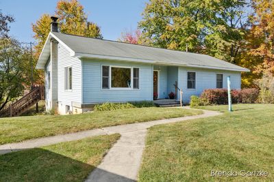 7515 Marble Road, House other with 7 bedrooms, 3 bathrooms and null parking in Howard City MI | Image 3