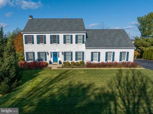 3707 Oakwood Trl, Allentown, PA, 18103-4567 | Card Image