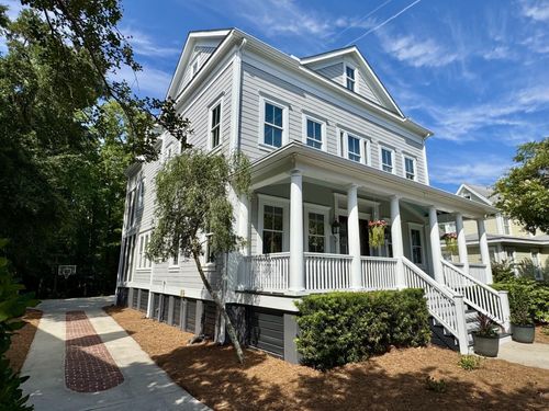882 Tupelo Bay Dr, Mount Pleasant, SC, 29464-8241 | Card Image