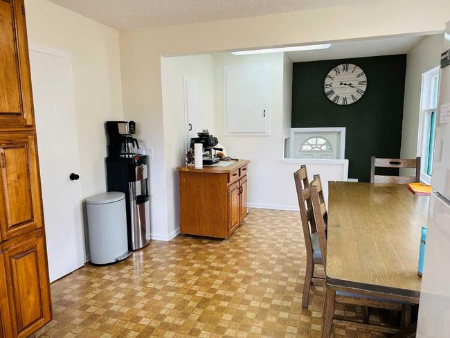 5618 52 St, House other with 4 bedrooms, 2 bathrooms and 1 parking in Taber AB | Image 10
