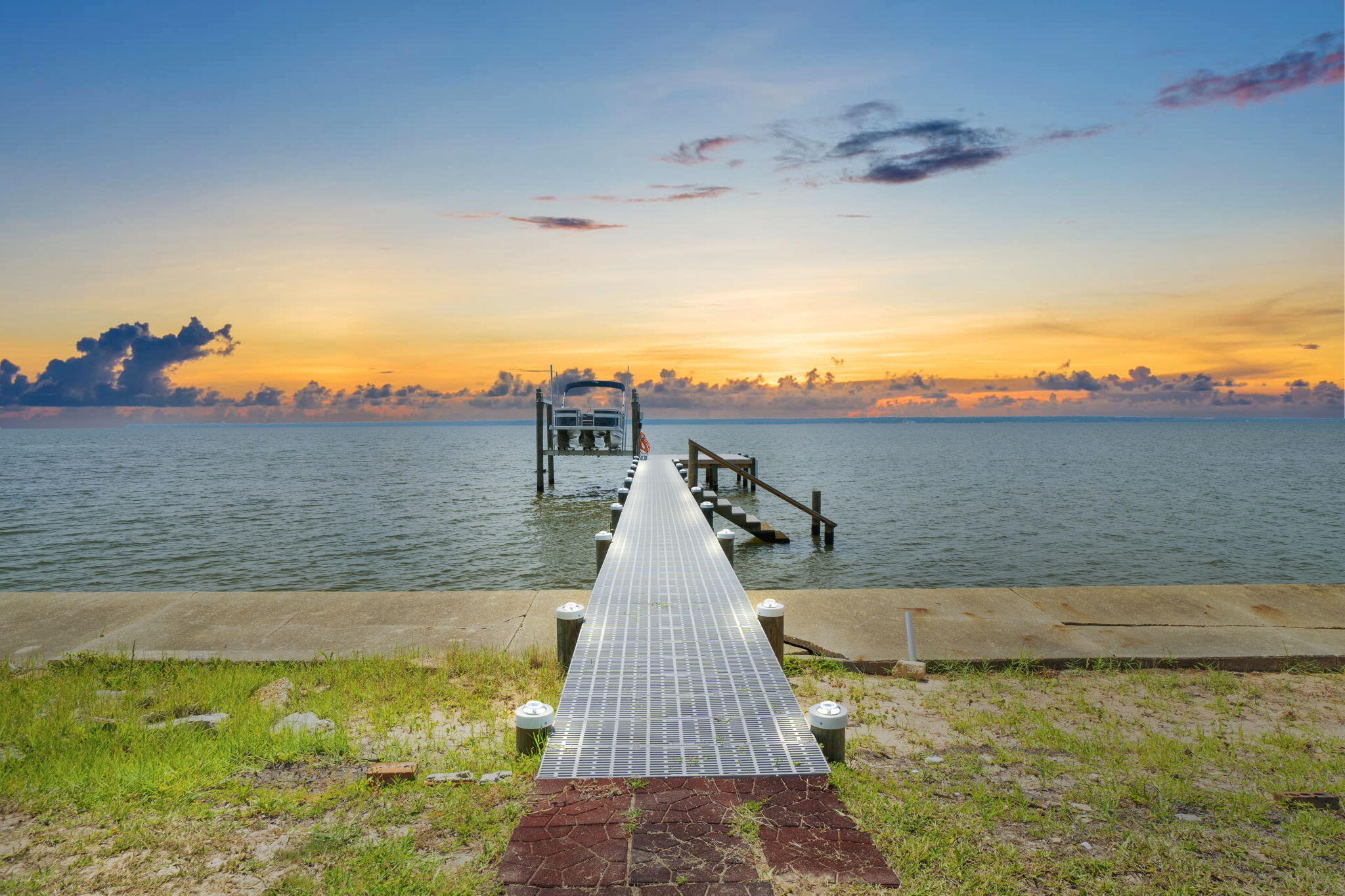 Dolphin Rd, Milton, FL 32583