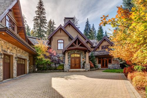 6693 Tapley Pl, Whistler, BC, V8E0C5 | Card Image