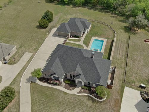 136 Sullivan Way, Waxahachie, TX, 75167-8288 | Card Image