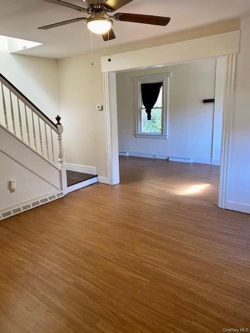 8 Patterson Hill Rd, Tuxedo Park, NY, 10987-4300 | Card Image