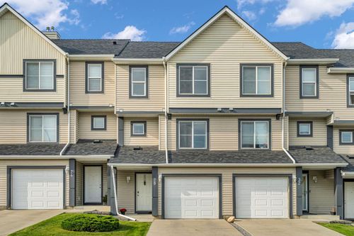 28 Everhollow Way Sw, Calgary, AB, T2Y5B4 | Card Image