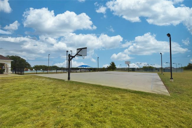 6605 Kirkwynd Dr, House other with 3 bedrooms, 2 bathrooms and 4 parking in Austin TX | Image 25