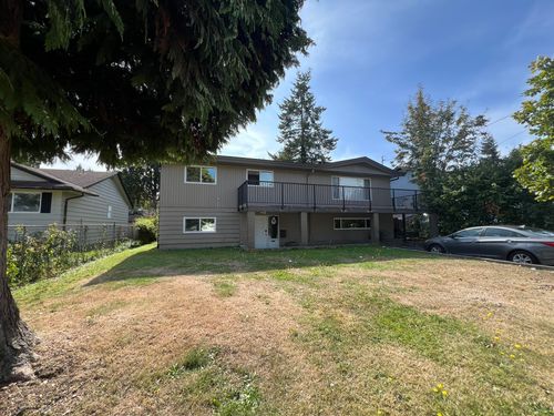14678 106a Ave, Surrey, BC, V3R1T6 | Card Image